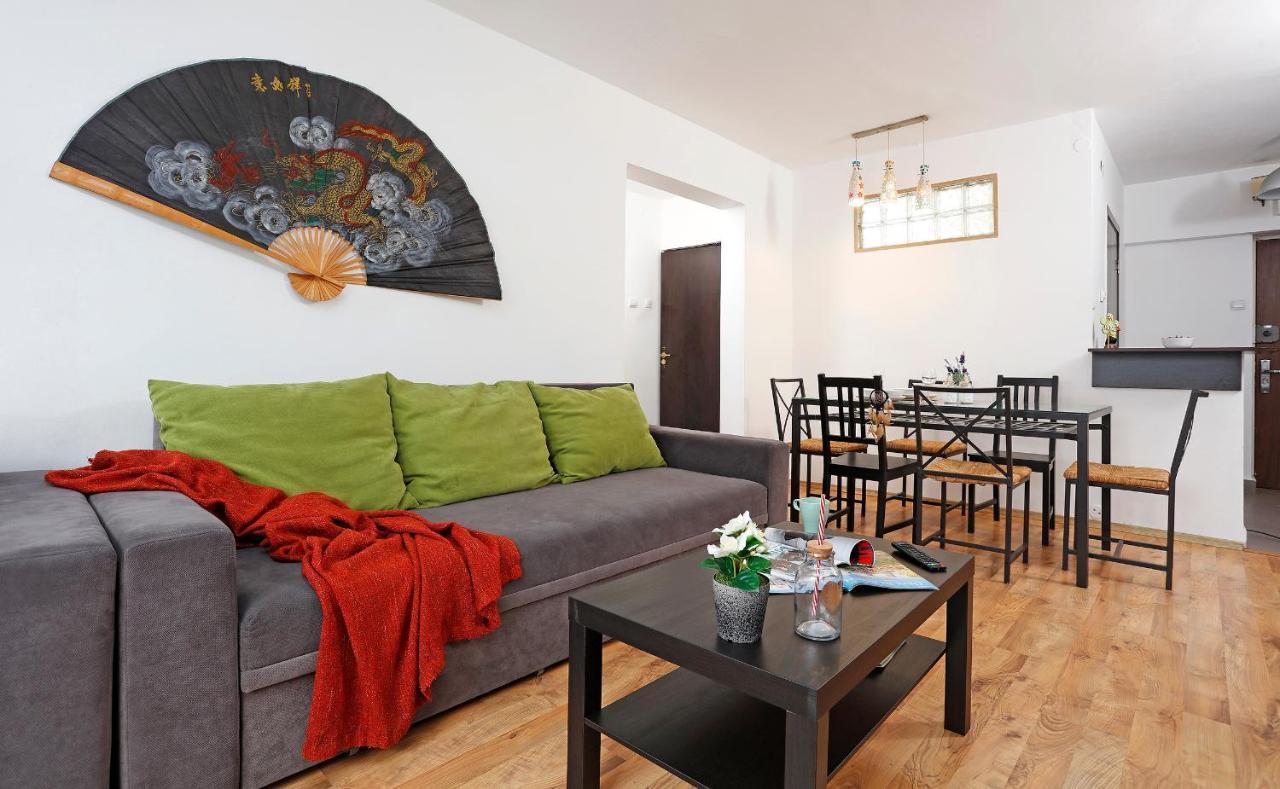 Central Apartment Very Close To Old City Bucareste Exterior foto