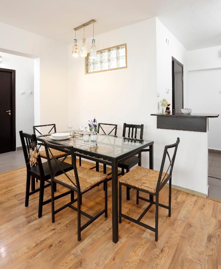 Central Apartment Very Close To Old City Bucareste Exterior foto